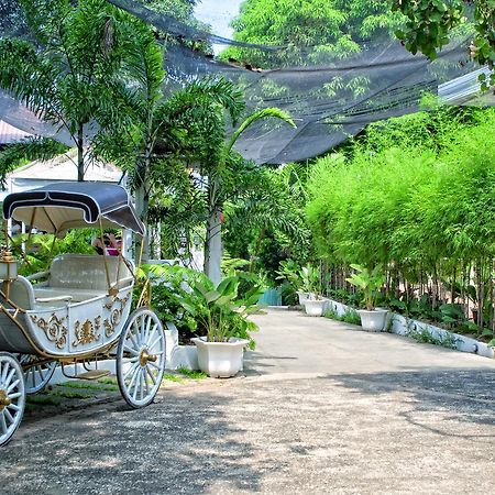 Luljetta'S Place Garden Suites Antipolo Exteriör bild